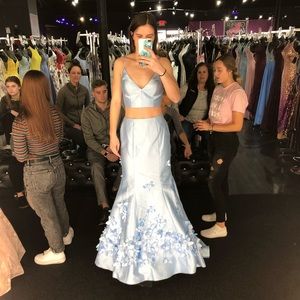 Sherri hill prom dress